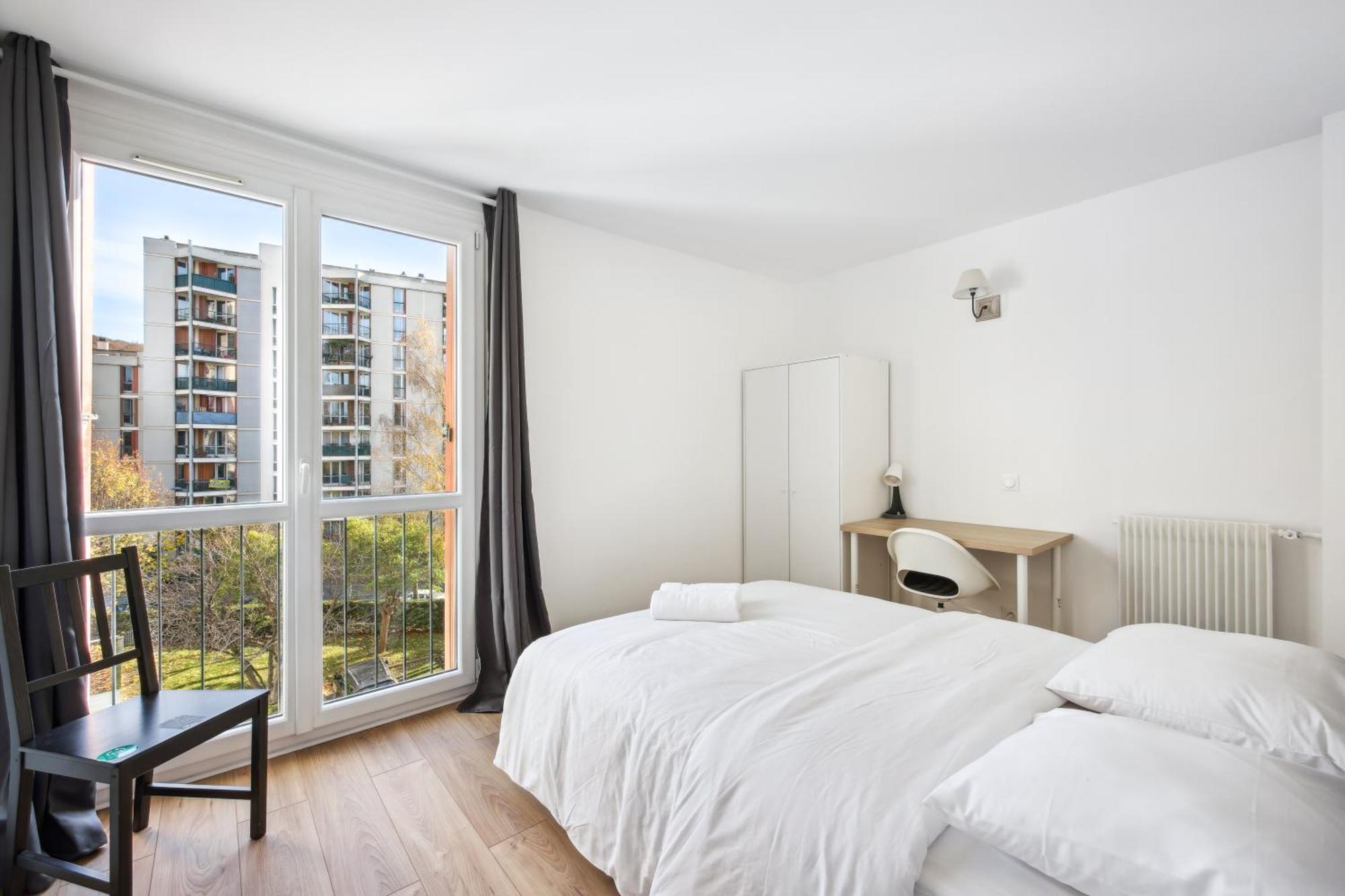 Apartamento Chic Apart With Parking Chaville Exterior foto